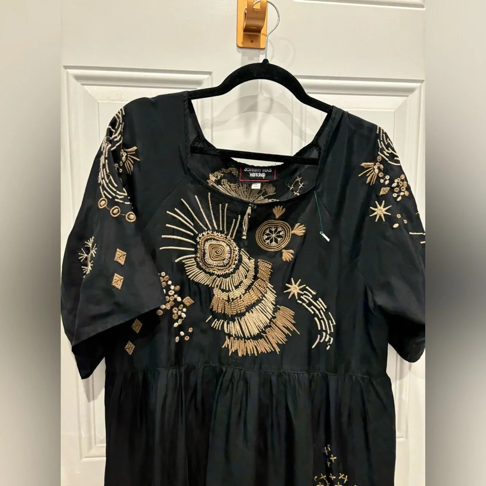 JOHNNY WAS antonia raglan tiered dress in black - Picture 6 of 8